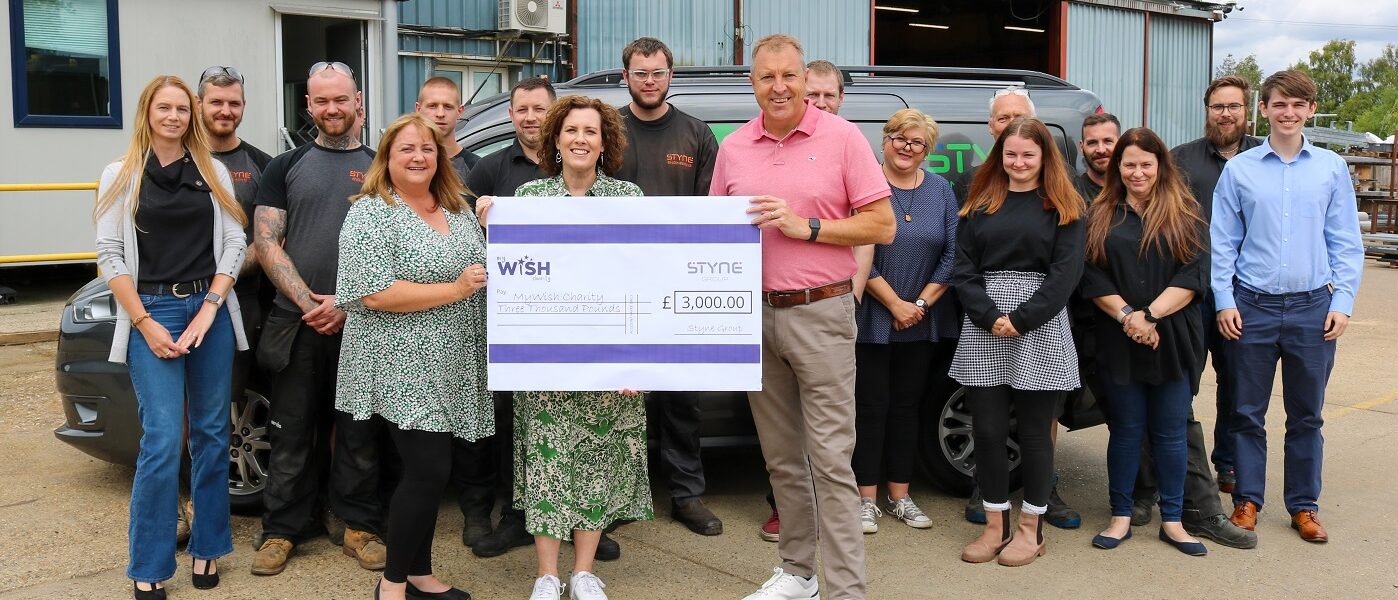 Golfers raise money for families of people with serious illnesses
